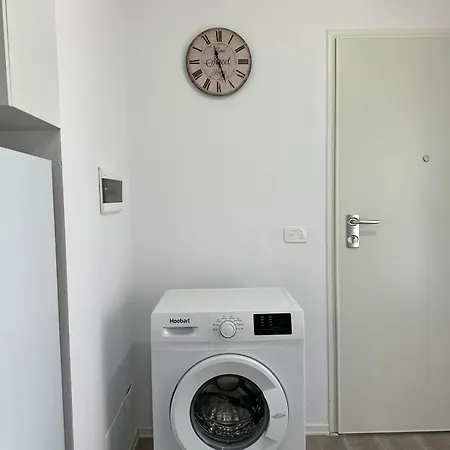 Happy Apartment